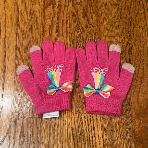 Nickelodeon Girl’s Jojo Siwa Pink Mittens - Picture 1 of 4